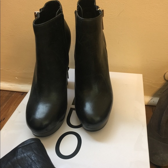 Size 7 heals boots flats sandals Nine West,Cole... - Picture 7 of 8